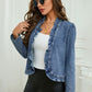 🥳VENTE CHAUDE 2026🥳💞50K+ VENDUS !👵☀️ 56% DE RÉDUCTION ! Veste en Jean à Devant Ouvert – Sans boutons, facile à enfiler/enlever. Volants flatteurs, tissu respirant. Lavage bleu classique. Un inémporel de garde-robe. 🌿✅