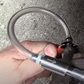 📢📢 Achetez 1, obtenez 1 GRATUIT !! ⏰ Déjà 50 000+ VENDUS ! 💥 Tuyau de Purge de Frein Flexible avec Clapet Anti-Retour – Pour Voitures & Motos 🏍️🚗