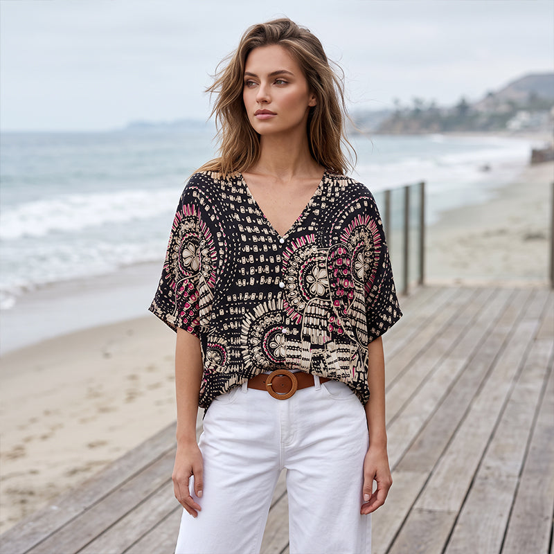 Tendance du moment⭐👚 Haut à manches chauve-souris à imprimé bohème – Col V fluide et style bohème décontracté