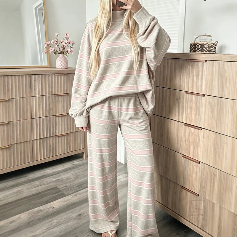 Ensemble haut rayé à col montant pour femme et pantalon à jambe large