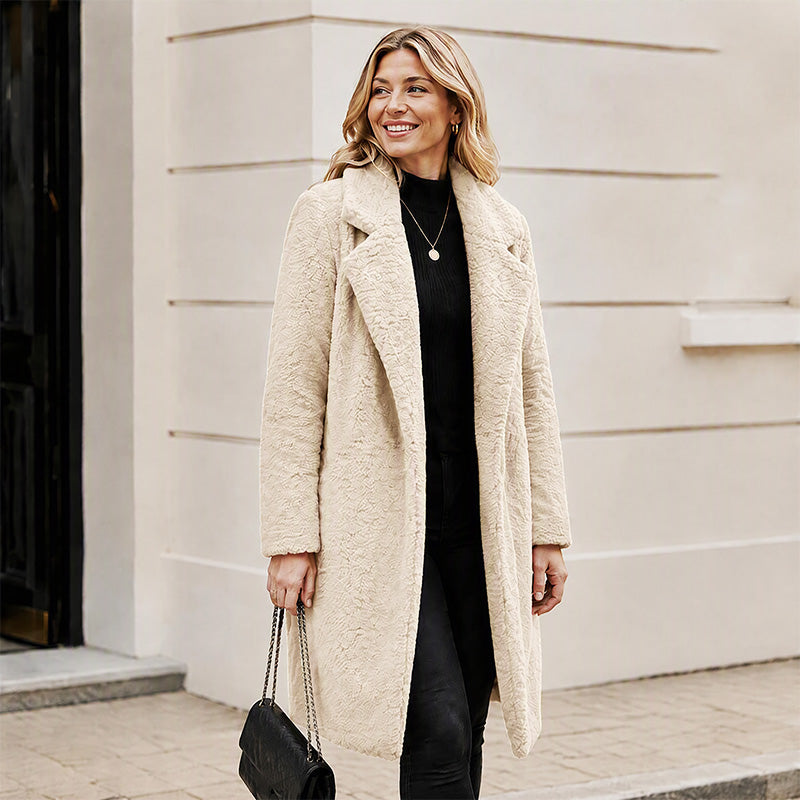 Manteau mi-long en laine d'agneau pour femme
