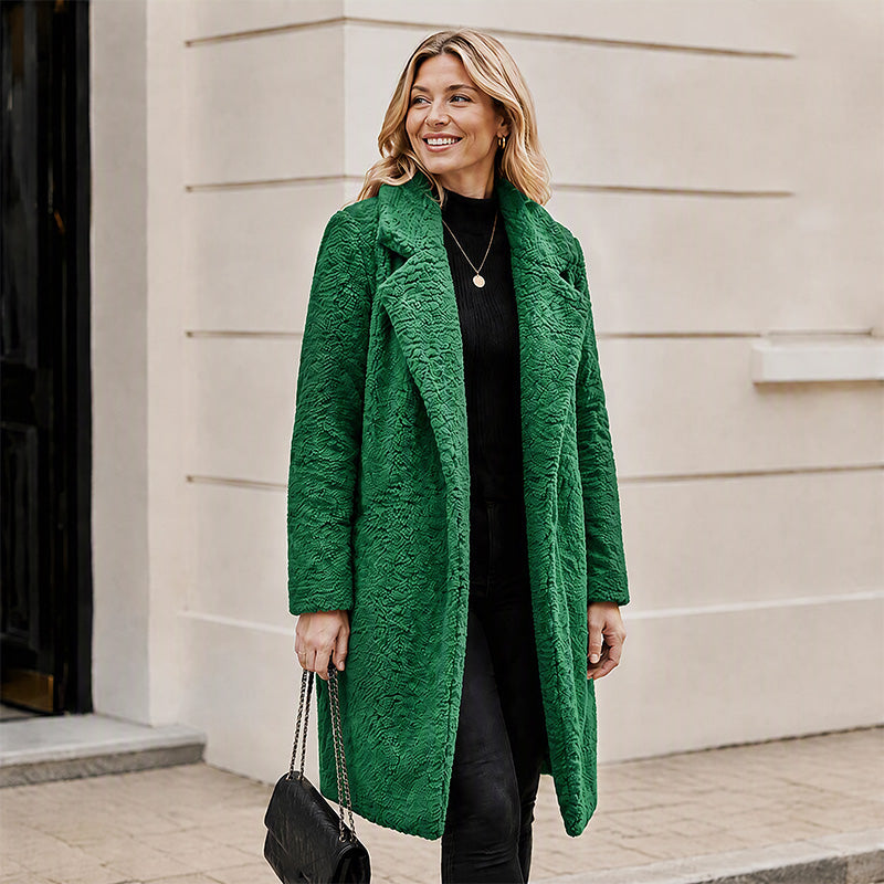 Manteau mi-long en laine d'agneau pour femme