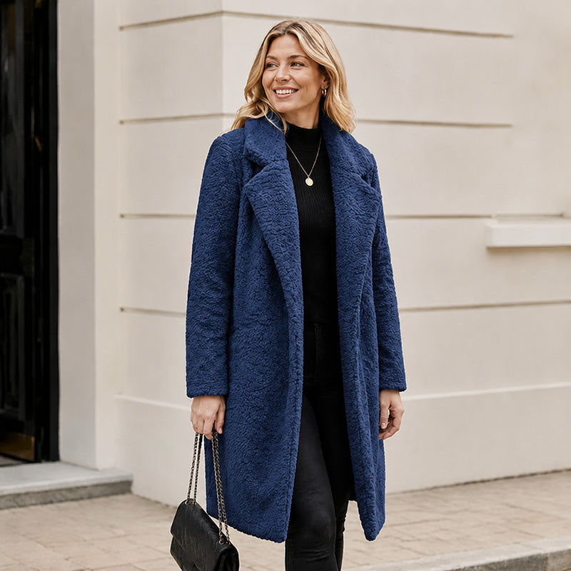 Manteau mi-long en laine d'agneau pour femme