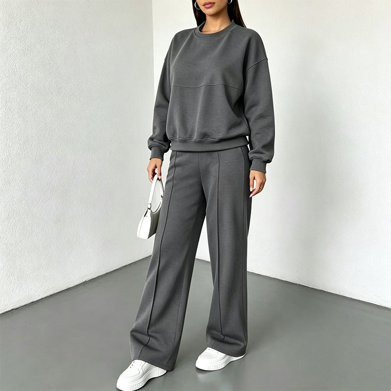 Ensemble sweat à col rond et pantalon de survêtement pour femme