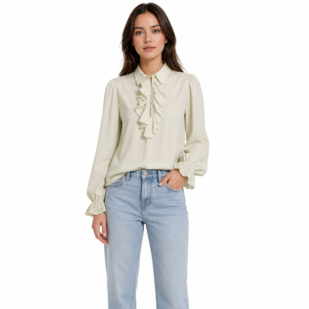 ✨ Blouse femme à col volanté et poignets en dentelle : facile à porter pour un déguisement vampire à Halloween ou sur scène 🦇